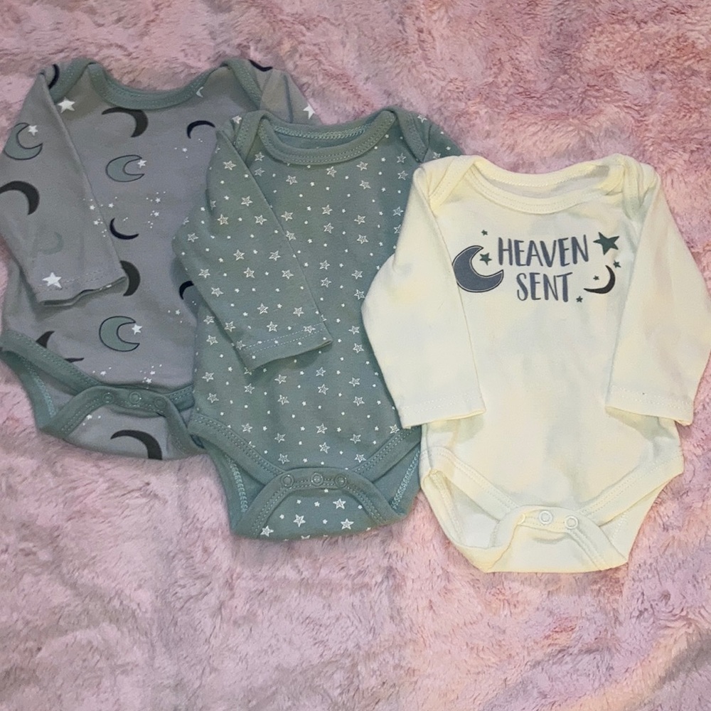 Baby clothes